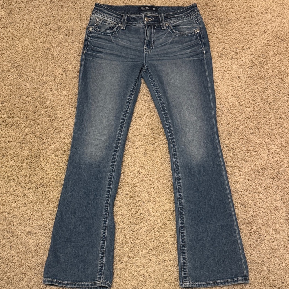 Miss Me Mid-Rise bootcut jeans size 28- 30” inseam!